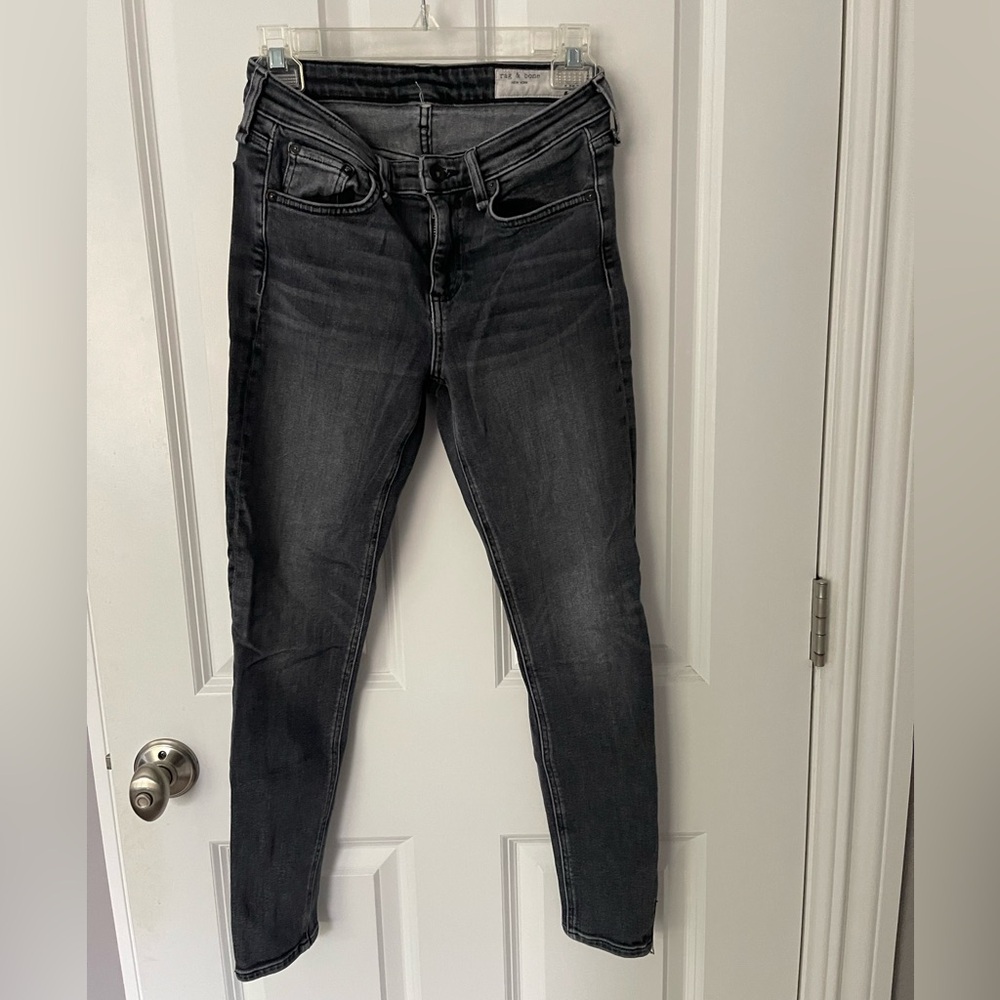 Rag & Bone | Skinny Jeans | Zippers @ Bottom | Stretch Fit